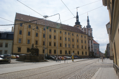 12 Olomuc